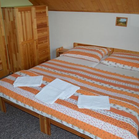 Ubytovanie Sokolica Červený Kláštor エクステリア 写真